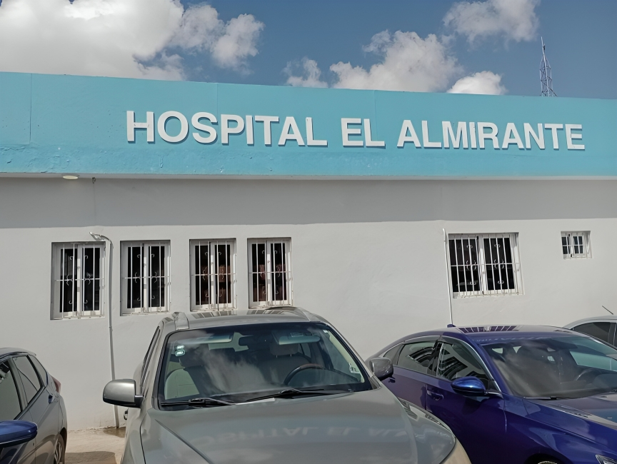 Tensión en Hospital El Almirante: médicos y comunidad exigen mejoras laborales y fin al "abuso de poder"