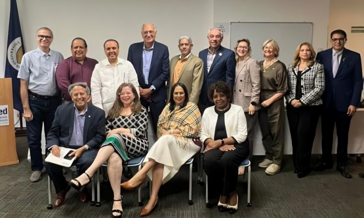 ADOFEM analiza acreditación internacional y formación en investigación durante reunión ordinaria en O&Med