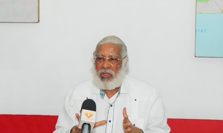 Exdiputado denuncia que pacientes comparten camas en hospital de Monte Plata