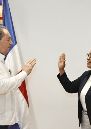 SNS juramenta nueva directora de Cuidados de Enfermería