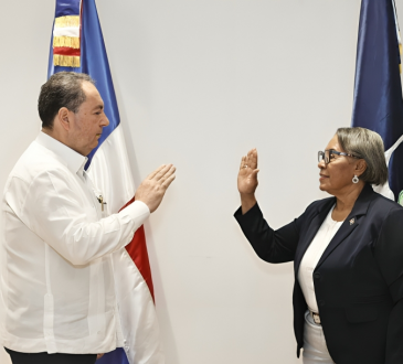 SNS juramenta nueva directora de Cuidados de Enfermería