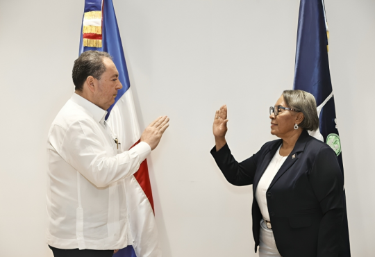 SNS juramenta nueva directora de Cuidados de Enfermería