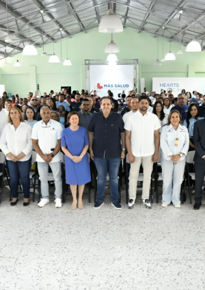 Ministerio de Salud impulsa detección temprana de la diabetes durante jornada "Más Salud" en San Cristóbal