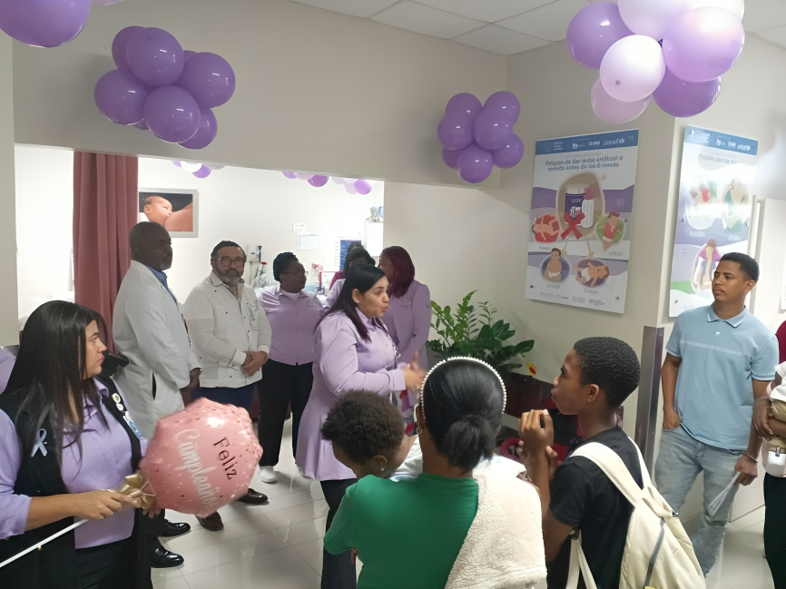 Hospital Materno Dr. Reynaldo Almánzar destaca avances del Programa Mamá Canguro Hospital Materno Dr. Reynaldo Almánzar destaca avances del Programa Mamá Canguro