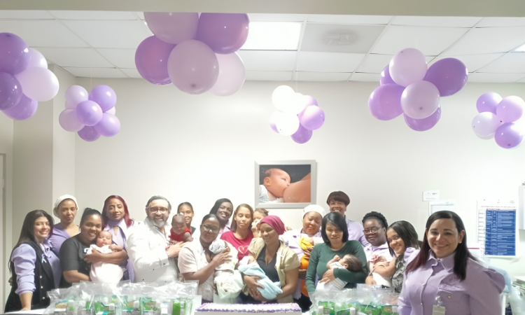 Hospital Materno Dr. Reynaldo Almánzar destaca avances del Programa Mamá Canguro Hospital Materno Dr. Reynaldo Almánzar destaca avances del Programa Mamá Canguro