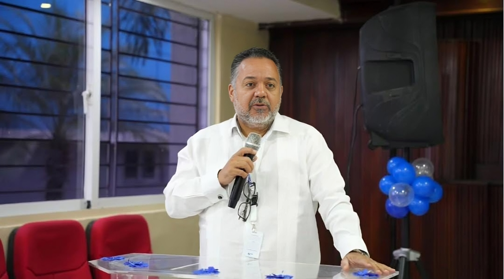 Hospital Moscoso Puello capacita a personal en Reanimación Cardiopulmonar (RCP)