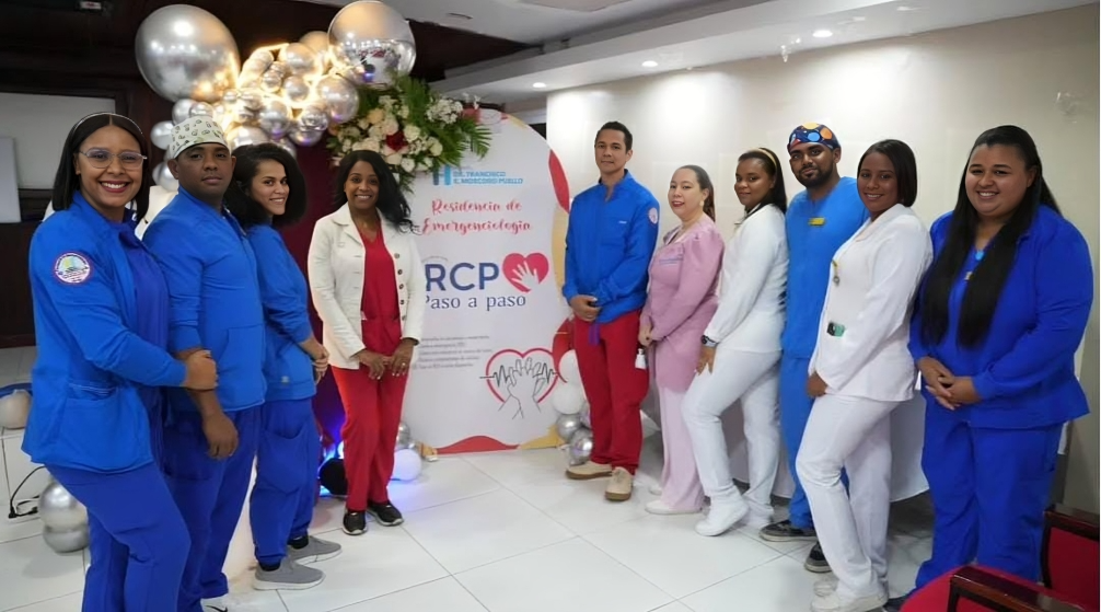 Hospital Moscoso Puello capacita a personal en Reanimación Cardiopulmonar (RCP) Hospital Moscoso Puello capacita a personal en Reanimación Cardiopulmonar (RCP)