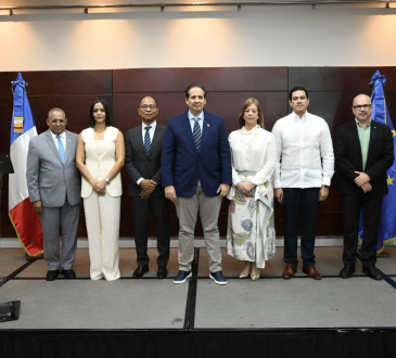 Ministerio de Salud y aliados internacionales presentan estrategia integral para combatir uso indebido de antibióticos