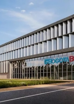 Bogotá lanza empresa biotecnológica para recuperar producción nacional de vacunas en Colombia