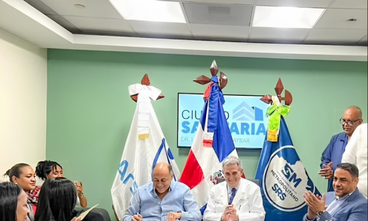 ARS Semma y Ciudad Sanitaria Luis Eduardo Aybar firman acuerdo para atención gratuita a maestros ARS Semma y Ciudad Sanitaria Luis Eduardo Aybar firman acuerdo para atención gratuita a maestros