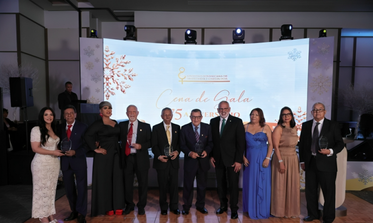 SDOG celebra su Cena de Gala por el 75 aniversario, reconoce a sus pasados presidentes y anuncia oficialmente el Día Nacional del Ginecobstetra Dominicano