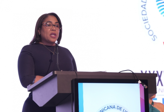 Médicos urólogos actualizan conocimientos en técnicas quirúrgicas y perspectivas internacionales en doble congreso científico