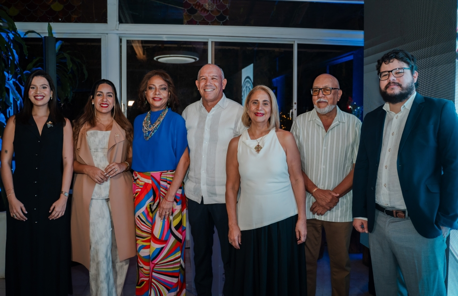 Clínica de la Piel Dr. Huberto Bogaert celebra 35 años de legado y anuncia expansión de servicios Clínica de la Piel Dr. Huberto Bogaert celebra 35 años de legado y anuncia expansión de servicios