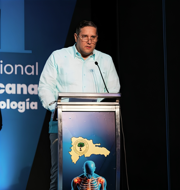 Ortopedas dominicanos alertan sobre aumento de caídas y fracturas en la tercera edad
