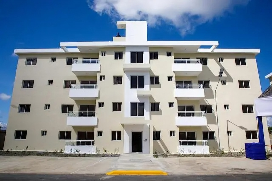 Presidente Abinader y CMD inauguran Conjunto Habitacional para médicos