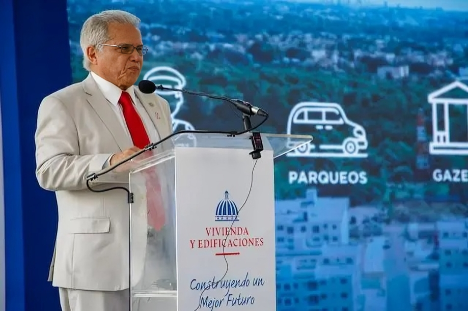 Presidente Abinader y CMD inauguran Conjunto Habitacional para médicos