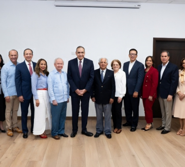 Dr. Julio A. Castaños Guzmán ratificado para nuevo período al frente del Patronato del Hospital Plaza de la Salud