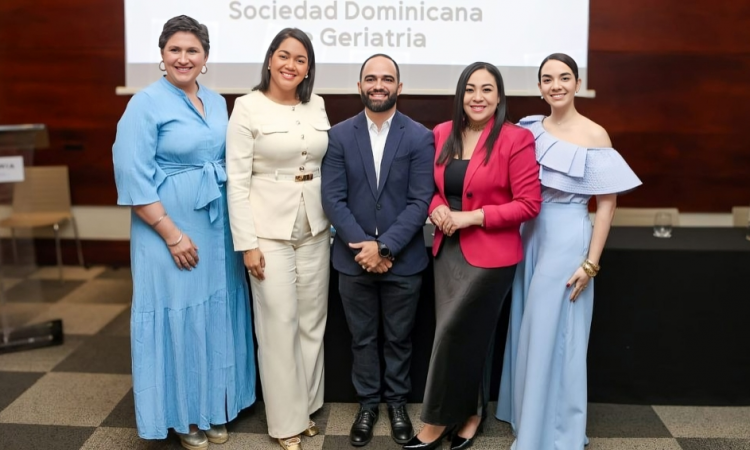 Dr. Jhonatan Abreu asume la Presidencia de la Sociedad Dominicana de Geriatría