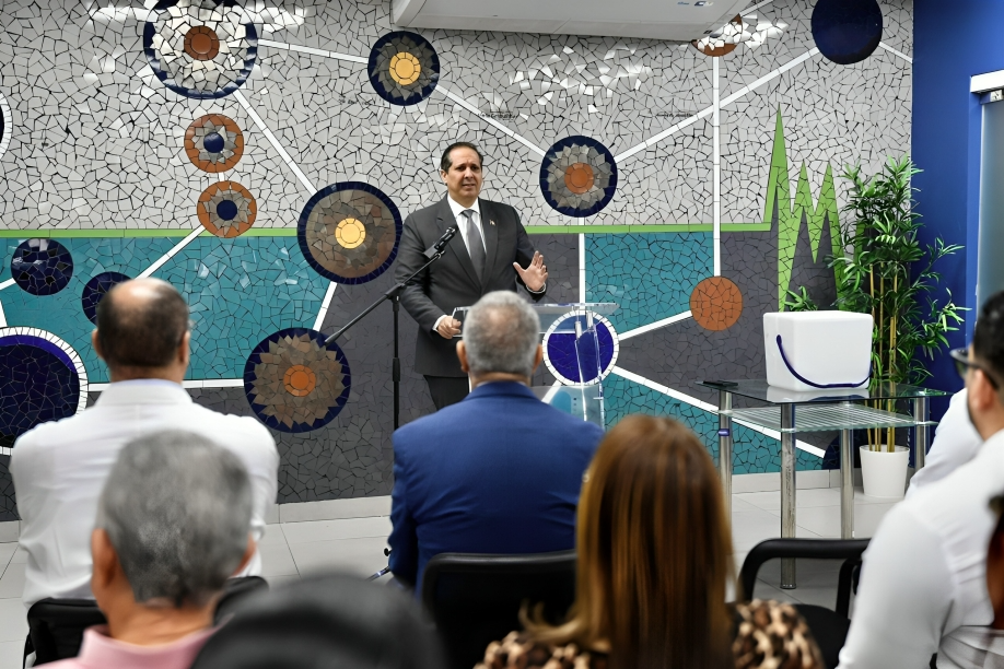 Salud Pública lanza tercera unidad de Pie Diabético en Hospital Marcelino Vélez Salud Pública lanza tercera unidad de Pie Diabético en Hospital Marcelino Vélez