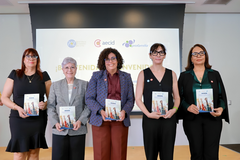 Profamilia presenta primer directorio virtual de asistencia legal para víctimas de violencia de género Profamilia presenta primer directorio virtual de asistencia legal para víctimas de violencia de género