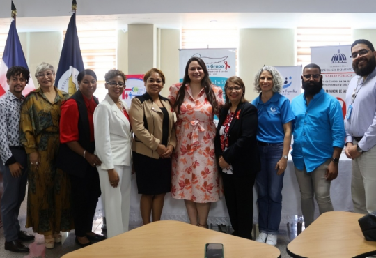 Alianza de ONGs realiza foro juvenil para prevenir el VIH y promover la salud sexual en La Romana Alianza de ONGs realiza foro juvenil para prevenir el VIH y promover la salud sexual en La Romana