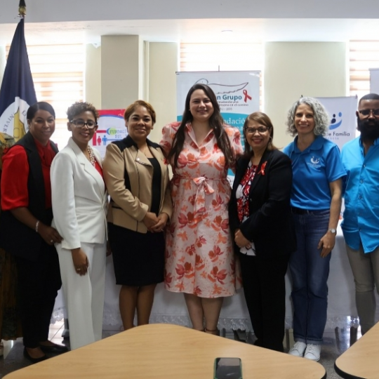 Alianza de ONGs realiza foro juvenil para prevenir el VIH y promover la salud sexual en La Romana