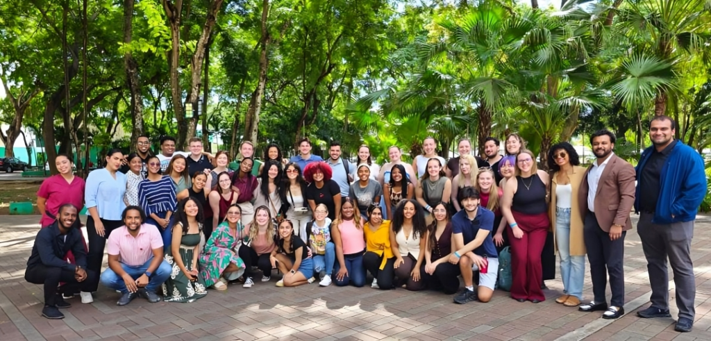 Escuelas de Medicina de Michigan State University y UCE realizan Study Abroad en Batey Paloma Escuelas de Medicina de Michigan State University y UCE realizan Study Abroad en Batey Paloma