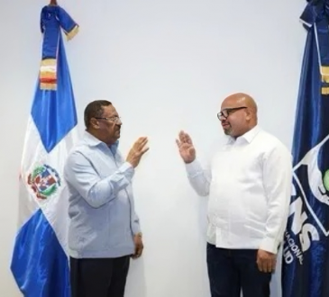 Dr. Joselin Valdez Offrer asume como nuevo director del Hospital Traumatológico Dr. Darío Contreras