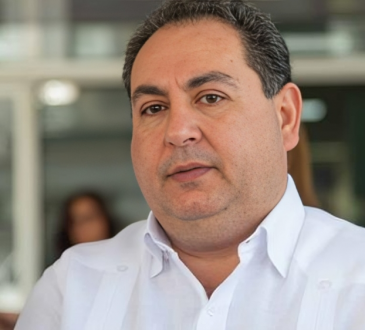 Doctor Mario Lama renuncia a la dirección ejecutiva del Servicio Nacional de Salud