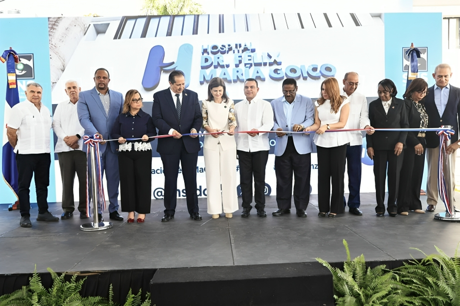 Vicepresidenta Raquel Peña entrega hospital Goico remozado como parte de transformación de la salud
