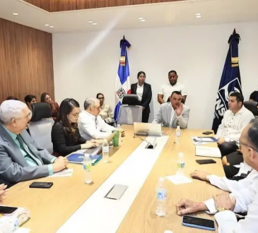 Dr. Julio Landrón traza prioridades del SNS para 2026: Atención Primaria, Red de Trauma y Salud Mental