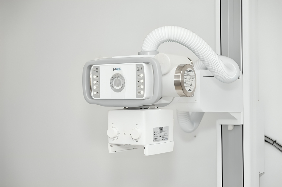 SNS entrega modernos equipos médicos al Hospital Traumatológico Dr. Darío Contreras