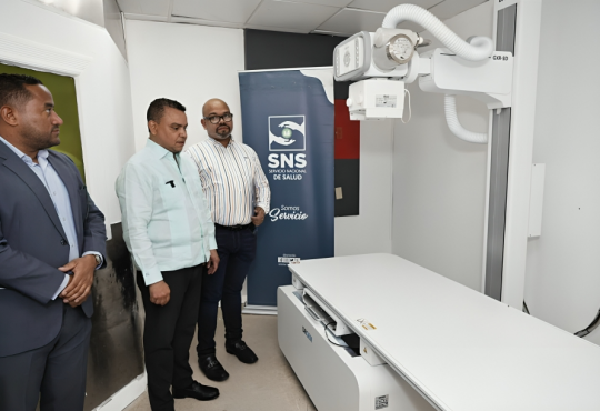 SNS entrega modernos equipos médicos al Hospital Traumatológico Dr. Darío Contreras