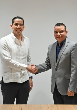 SNS y SeNaSa coordinan acciones para mejorar eficiencia y sostenibilidad del sistema público de salud