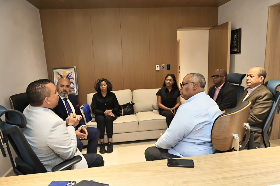 SNS y SDOT fortalecen alianza para consolidar Red Nacional de Trauma y reducir muertes por accidentes