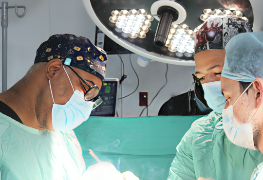 Hospital Ney Arias Lora realiza exitosa Jornada de Reemplazo de Rodilla y Cadera para más de 20 pacientes
