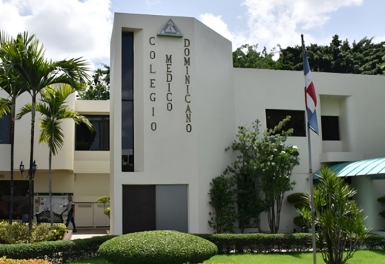 Doctor Ruddy de la Cruz encabeza la Nueva Junta Directiva del CMD en Monte Plata