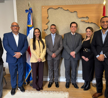 Director del SNS impulsa alianzas estratégicas y proyecta avances del sistema de salud durante visita oficial a España