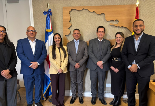 Director del SNS impulsa alianzas estratégicas y proyecta avances del sistema de salud durante visita oficial a España