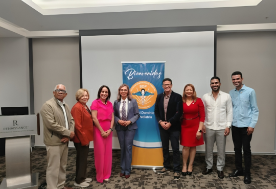 Sociedad Dominicana de Pediatría capacita a sus miembros sobre los beneficios y el uso responsable de simbióticos en niños