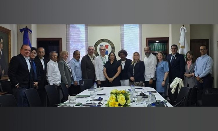 ADOFEM celebra su primera reunión ordinaria del 2026 en la UNPHU analizando la Educación Médica, Rediseño Curricular y Proyección Internacional