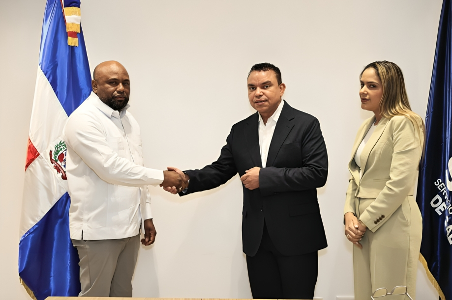 SNS designa nuevos directores para los Hospitales Inmaculada Concepción y Municipal Dr. Ramón Báez