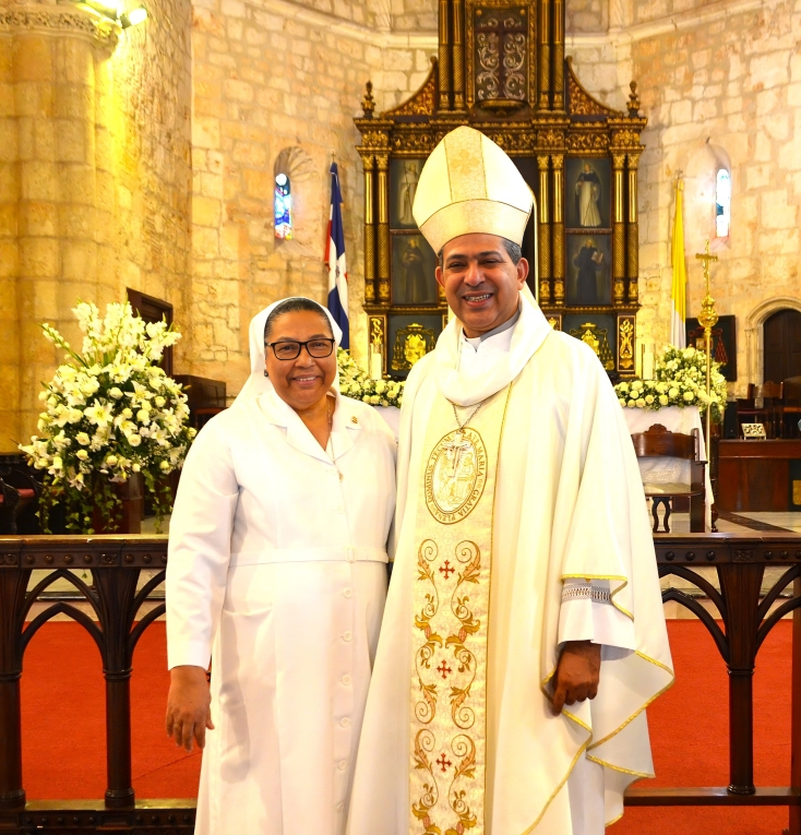 Arzobispo Morel Diplán preside eucaristía por la XXXIV Jornada Mundial del Enfermo en la Catedral Primada de América