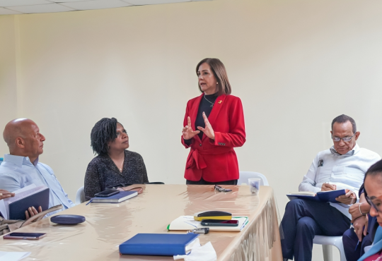 ADIMARS y CASC advierten que modelo de cápita carece de sustento actuarial y amenaza a ARS pequeñas