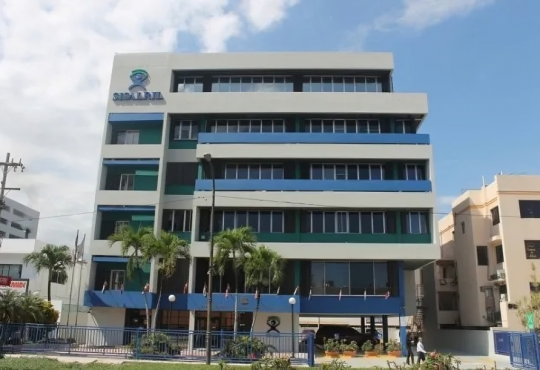 Entra en vigor nuevo límite de cobertura para accidentes de tránsito y ajuste del salario mínimo nacional en el Seguro Familiar de Salud