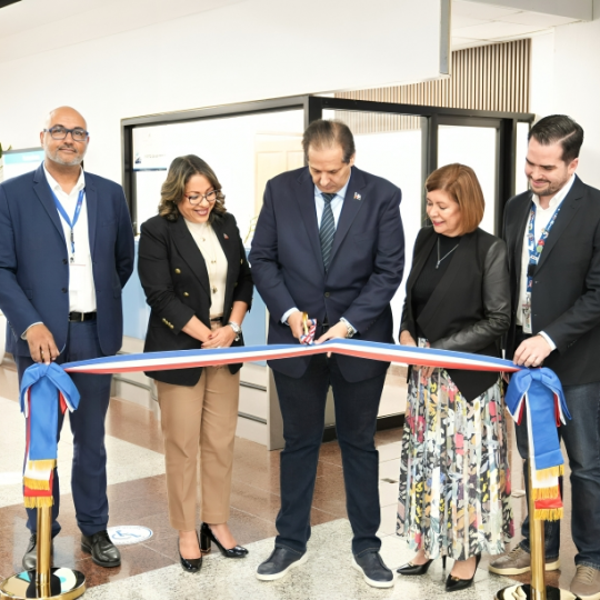 Ministerio de Salud fortalece seguridad sanitaria con nuevo Punto de Entrada en el AILA