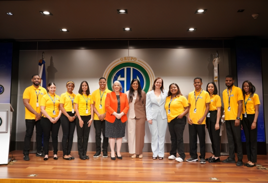 Rehabilitación impulsa inserción laboral en alianza con INFOTEP y Grupo SID