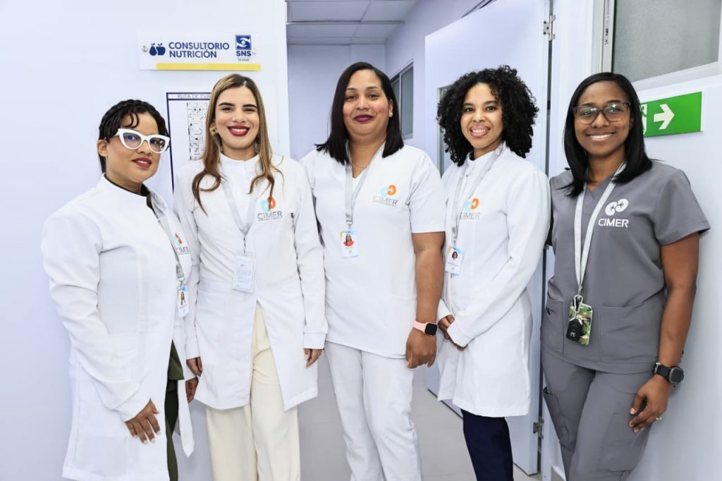 Programas de Diálisis Peritoneal y Nutrición Clínica han beneficiado a decenas de miles de pacientes en la red pública