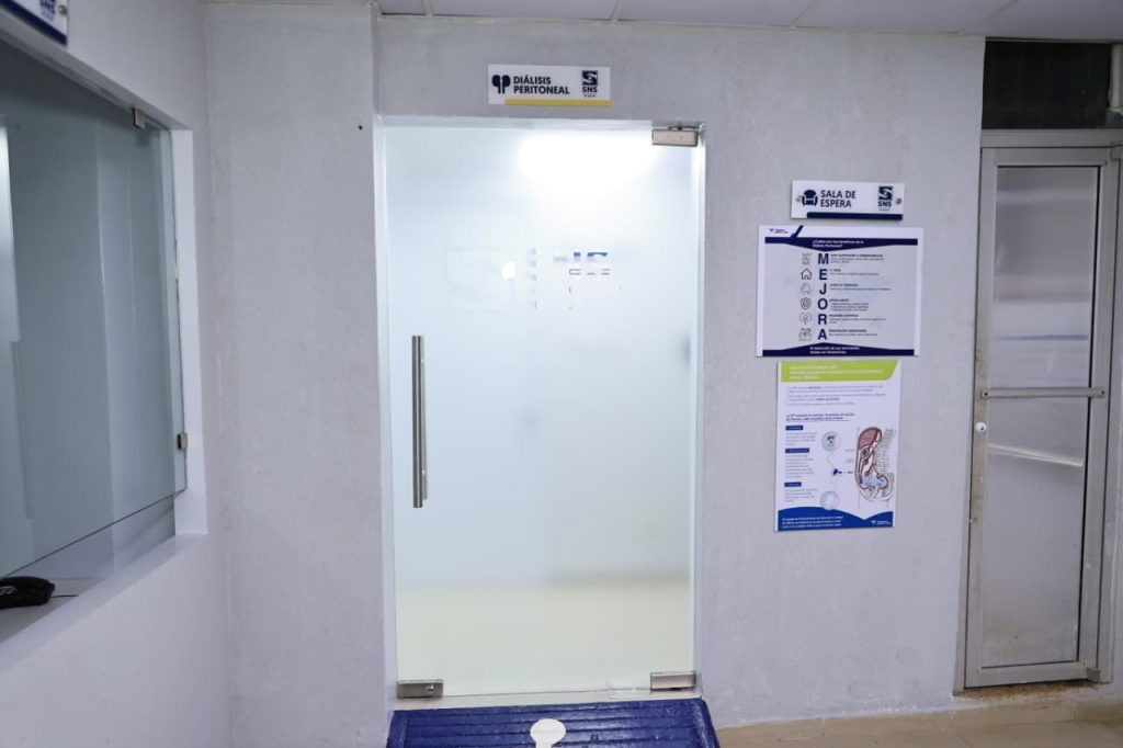 Programas de Diálisis Peritoneal y Nutrición Clínica han beneficiado a decenas de miles de pacientes en la red pública