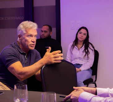 Cirujanos dominicanos se capacitan en técnica M.I.L.A., abordaje miniinvasivo para diástasis abdominal